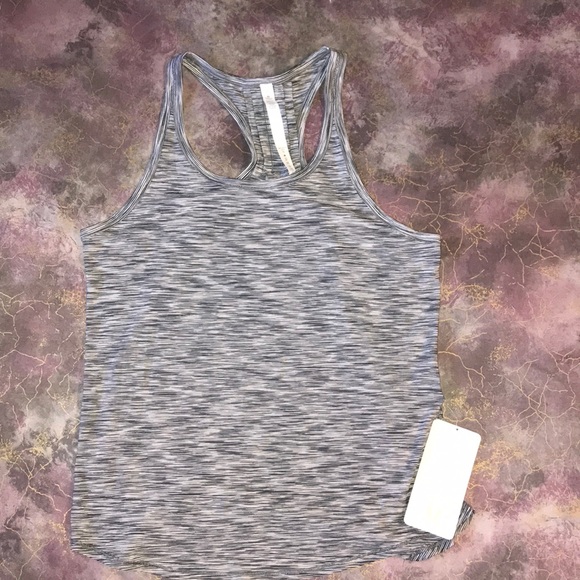 NWT 💞💞 LULULEMON YOGI EVERYDAY TANK ASHP - Picture 1 of 1